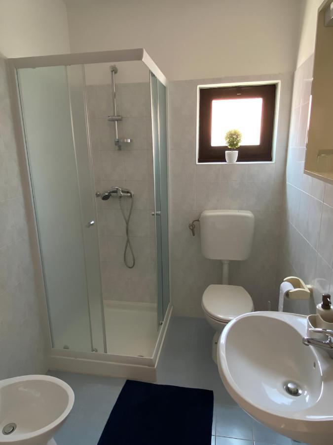 Apartmani Ana Borovac Funtana Kültér fotó